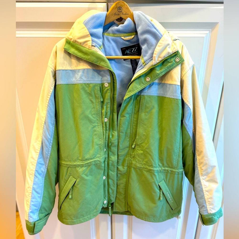 AE Vintage Snowboard Jacket